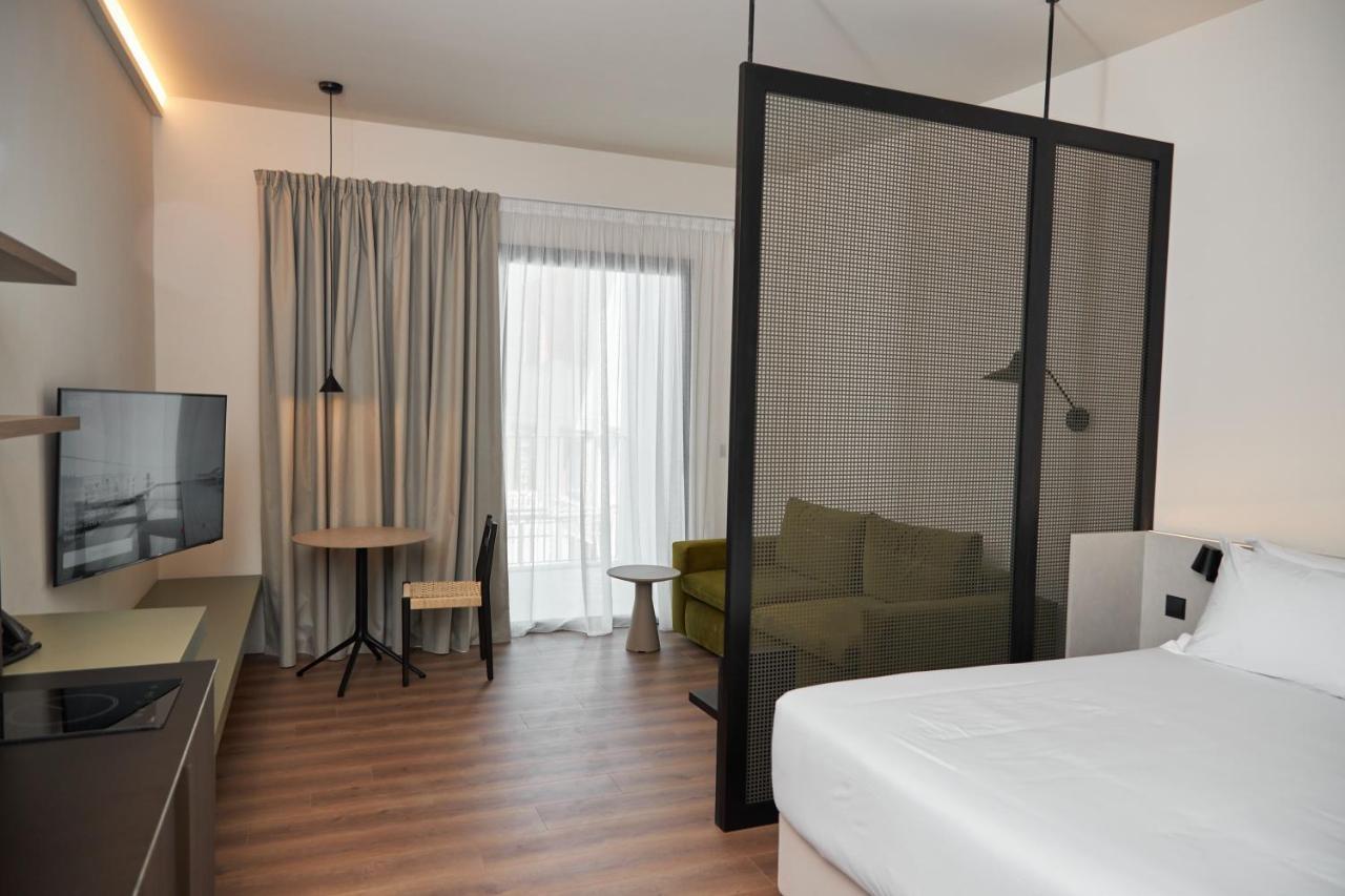 Alinea Primo Historic Center Aparthotel Limassol Bagian luar foto